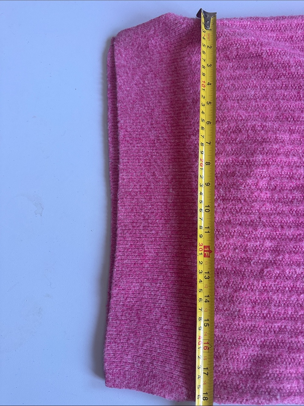 Pink Ribbed V-Neck Sweater Vest - Picture 10 of 11